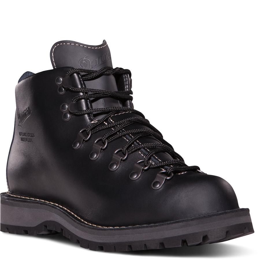 Black Men's Danner Mountain Light II - GORE-TEX Work Boots | SG1555BC