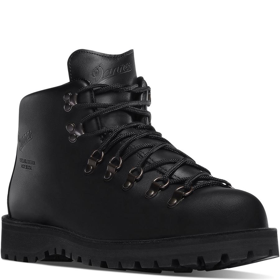 Black Women's Danner Mountain Light - GORE-TEX Hiking Boots | SG1070UT